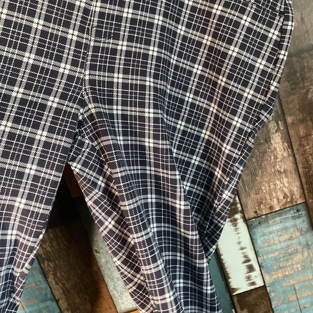 Seven7 pull on Pinterest stretchy plaid pants - Picture 5 of 16